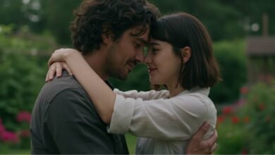 13 Subtle Clues a Guy Is Obsessed with You